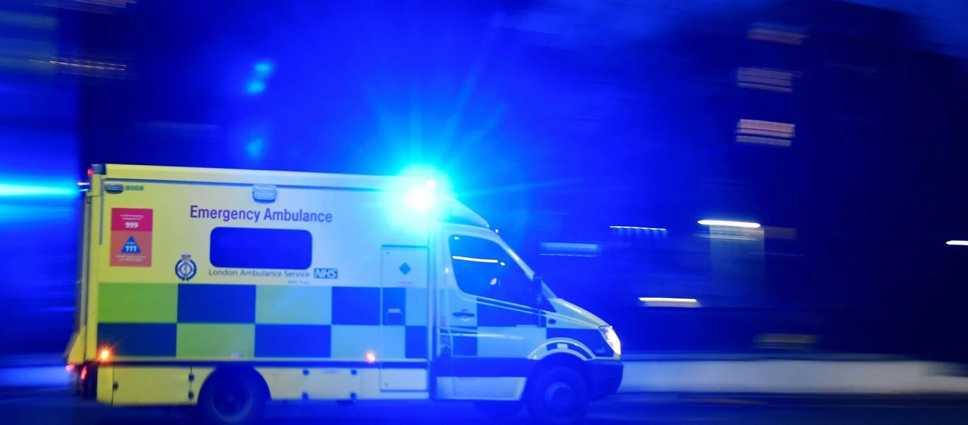 Σκληρές και σοκαριστικές εικόνες - Σκοτώνεται Live στην τηλεόραση οδηγός μηχανής (βίντεο)